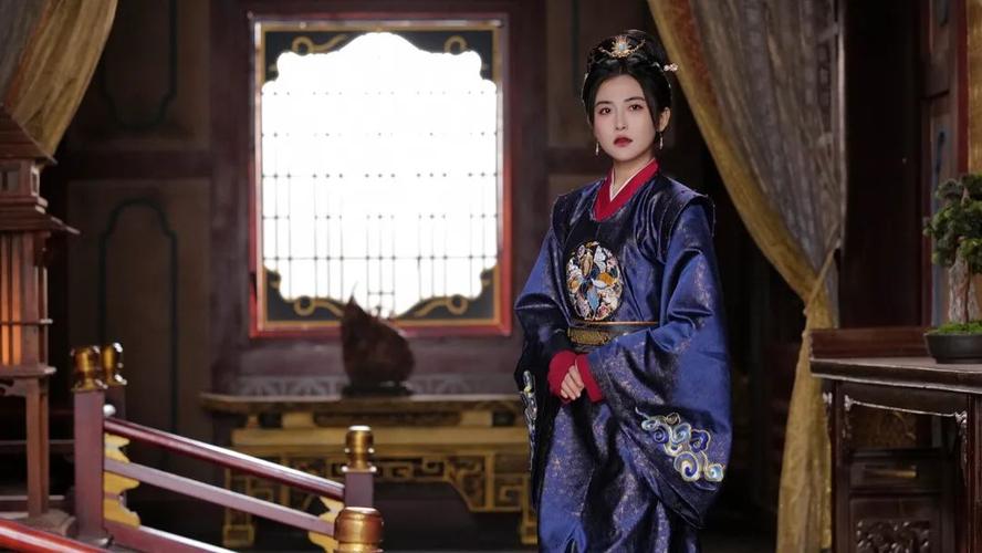 彩票中奖后的生活调整	：保持平衡、追求幸福