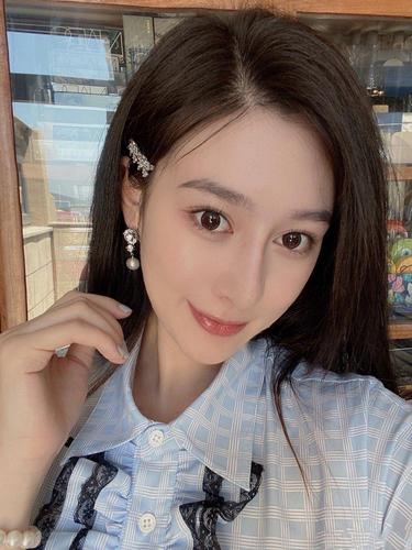 彩票大奖得主谈人生哲理：知足常乐、感恩生活
